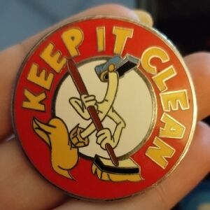 Disney Trading Pin Toontown Custodial Pin